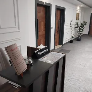 Royal Homes 405 Aparthotel