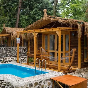 Отель Suna Village & ***